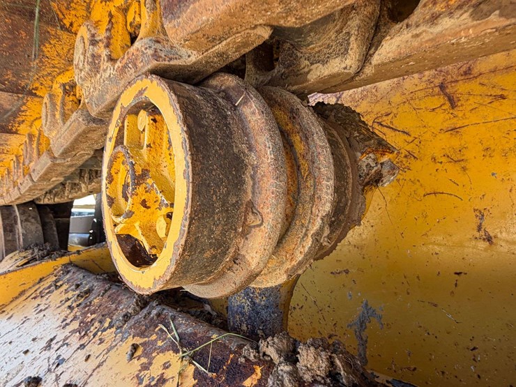 2018-deere-650k-image-28