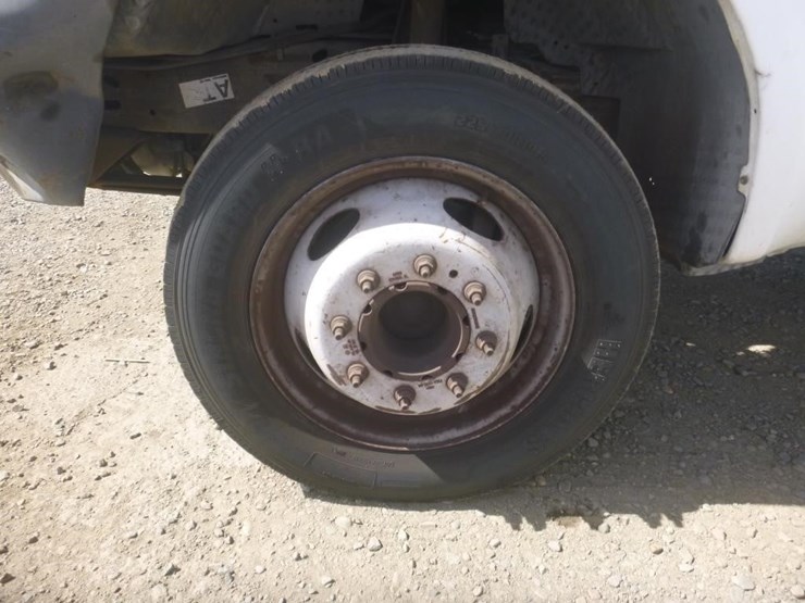 2001-ford-f450-image-19