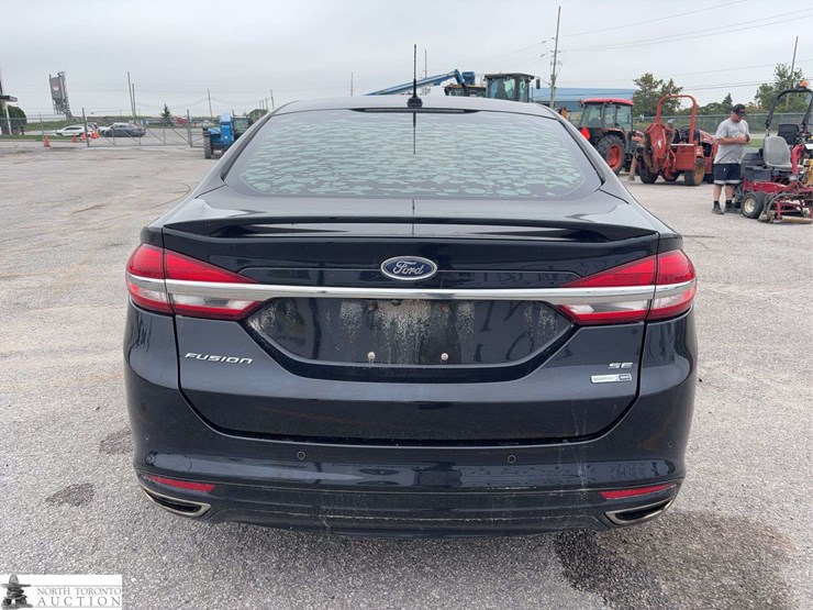 2017-ford-fusion-image-6