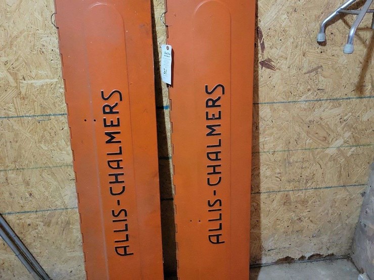 allis-chalmers-tractor-side-panels-/-shields-image-1