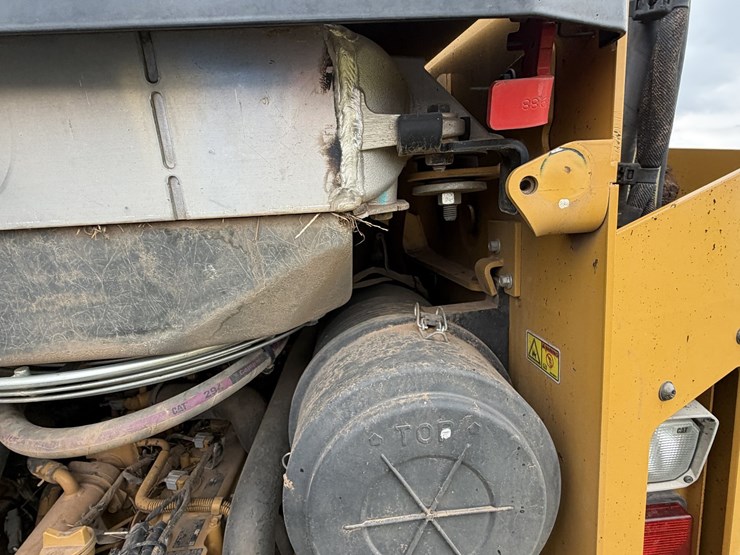 caterpillar-259d-image-40