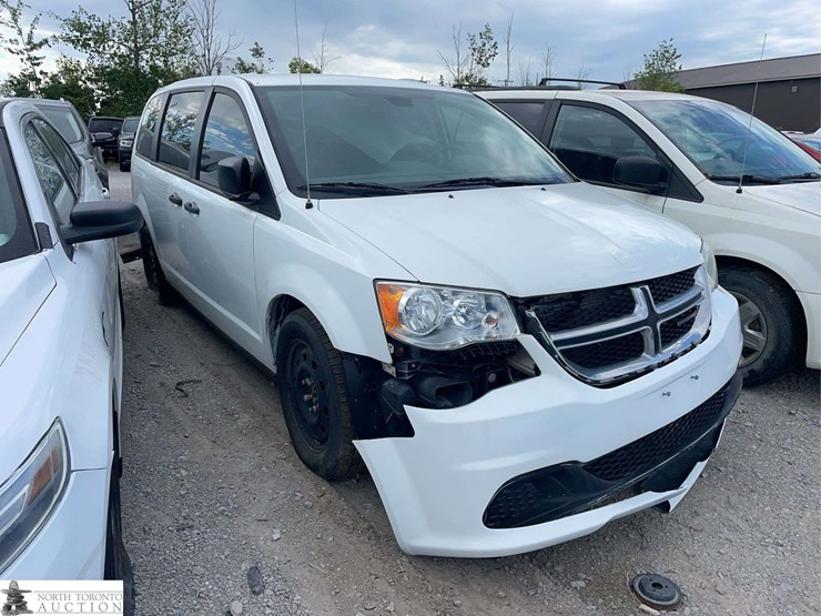 2019-dodge-grand-caravan-se-image-3