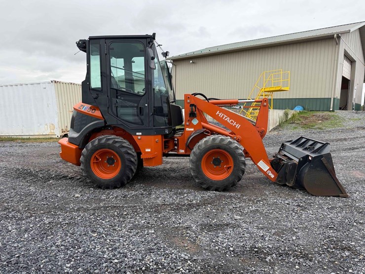 2021-hitachi-zw50-5b-image-6