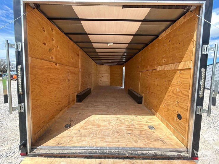 2023-douglas-trailers-24ft-t/a-enclosed-cargo-trailer-image-8