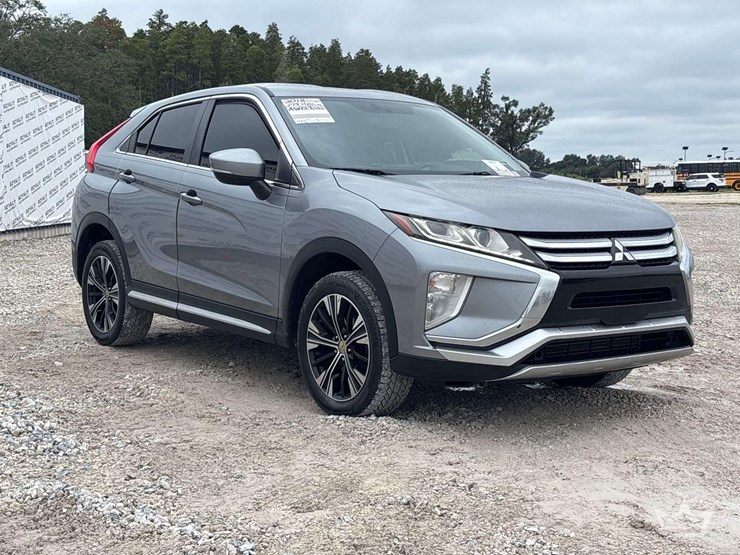 2018-mitsubishi-eclipse-cross-image-3