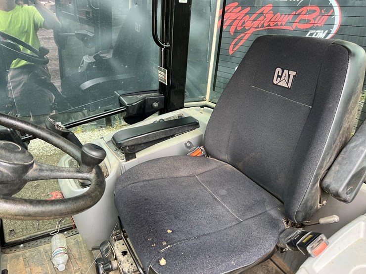 2018-caterpillar-908m-image-19