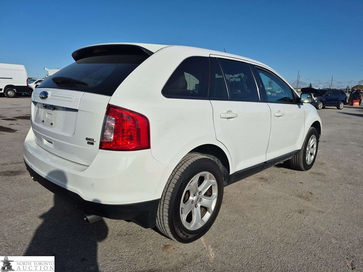 2014-ford-edge-image-5