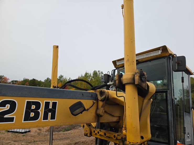 deere-772bh-image-23