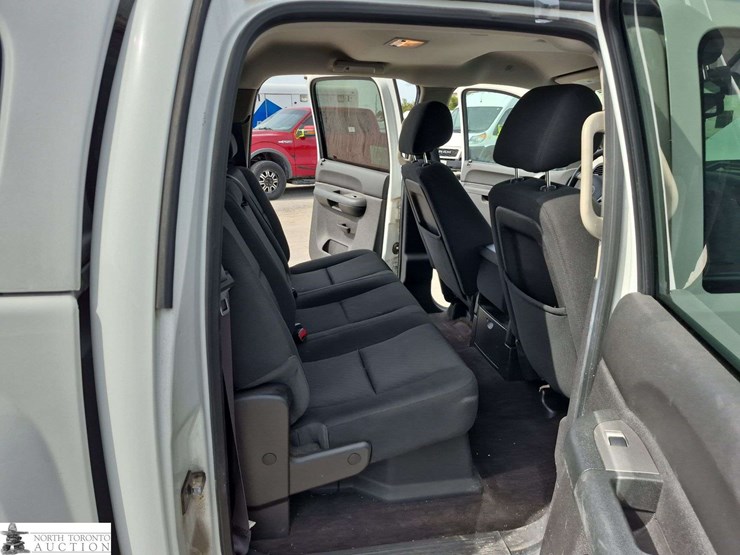 2012-chevrolet-silverado-1500-hybrid-image-23