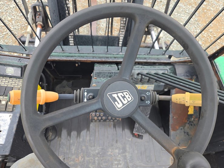 jcb-930-image-44