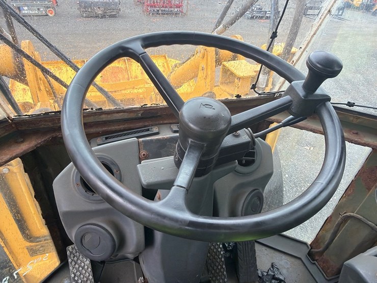 deere-624k-image-22