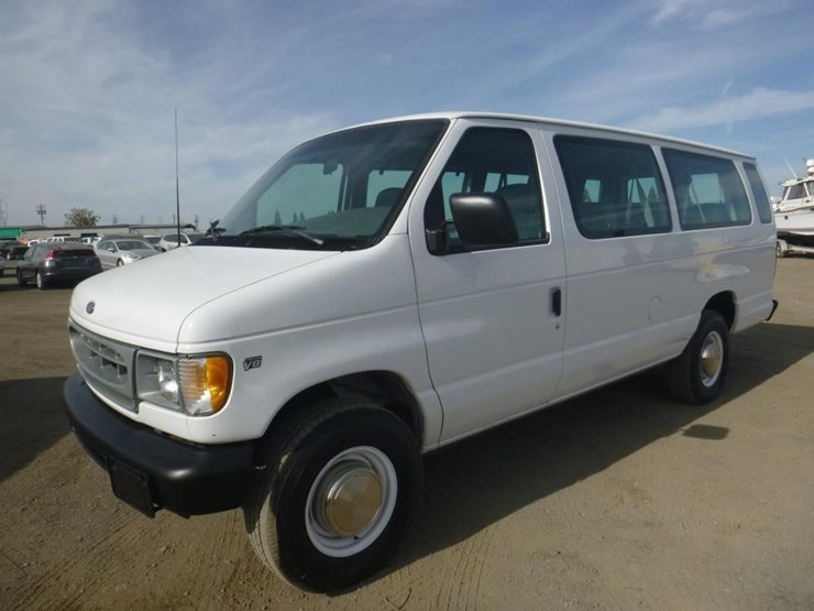 2000-ford-econoline-350-image-1