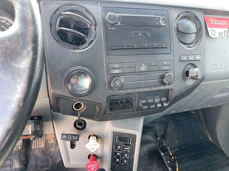 2011-ford-f750-image-13