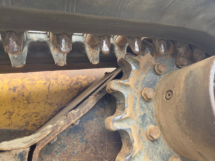 deere-333g-image-58