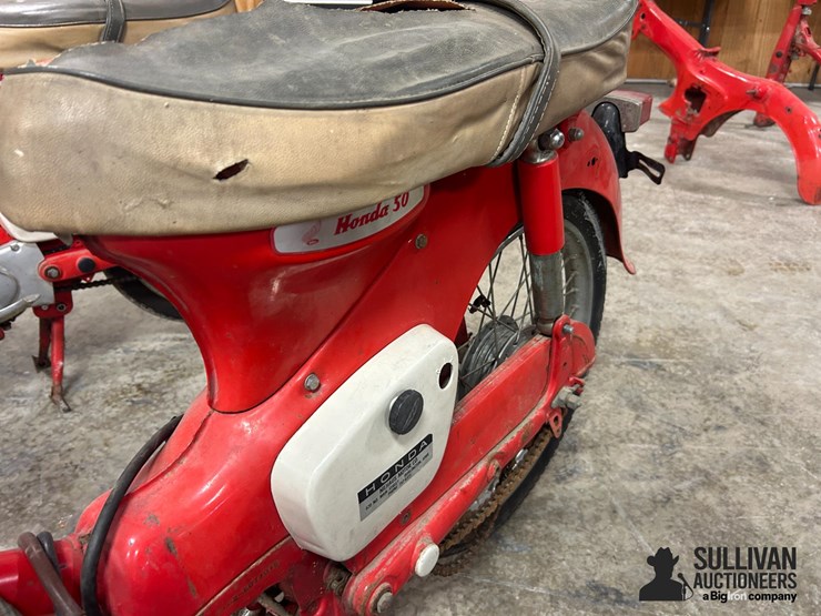 honda-50-motorized-bikes-w/-parts-image-20