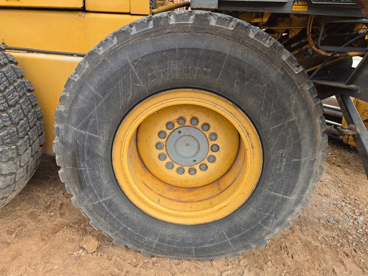 deere-772bh-image-74