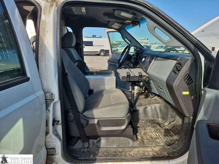 2015-ford-f250-image-33