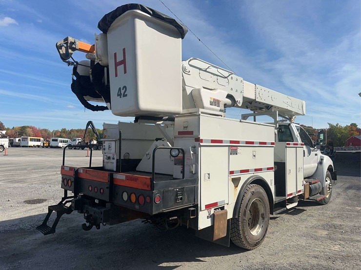 2004-ford-f750-image-5