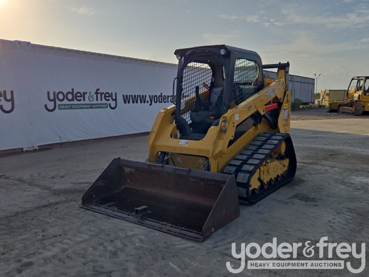 2019-caterpillar-259d3-image-1