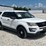 2016-ford-explorer-image-2