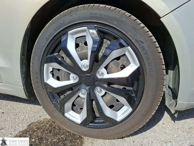 2016-ford-fusion-image-19