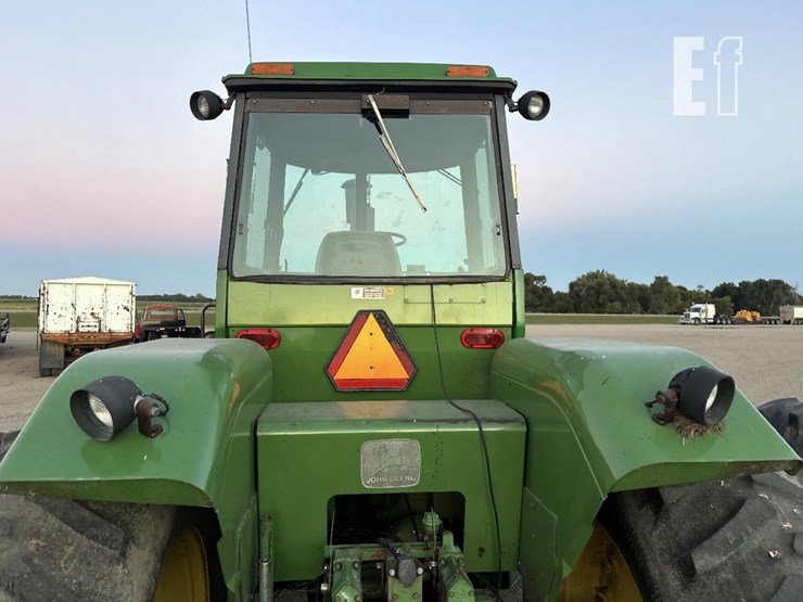 1979-john-deere-8640-image-28