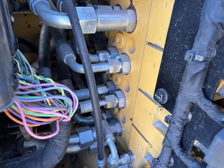 2019-caterpillar-308cr-image-48
