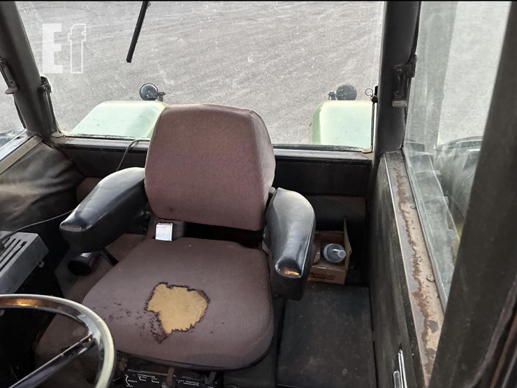 1979-john-deere-8640-image-37