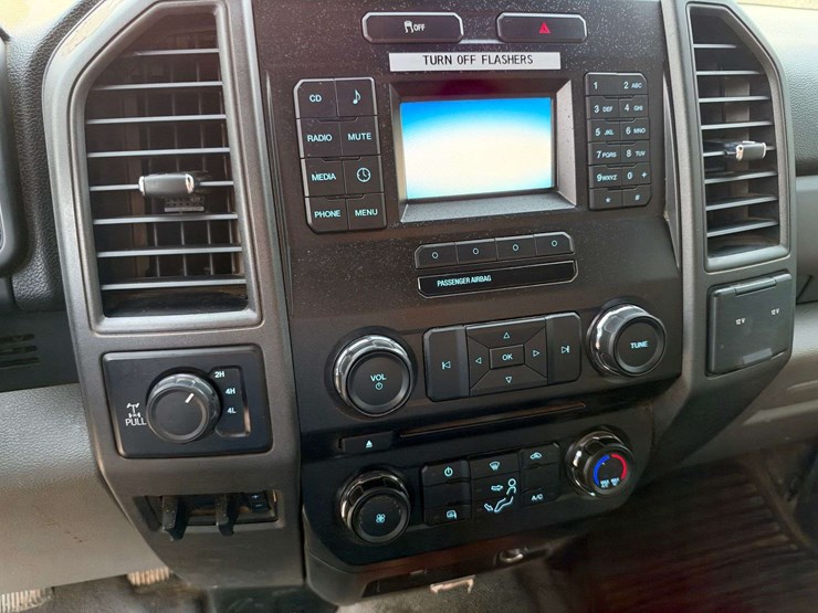2017-ford-f250-image-13