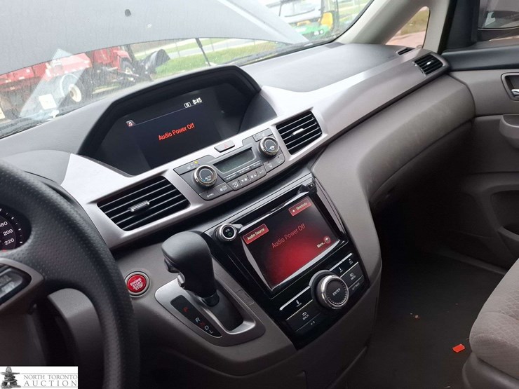 2017-honda-odyssey-image-12