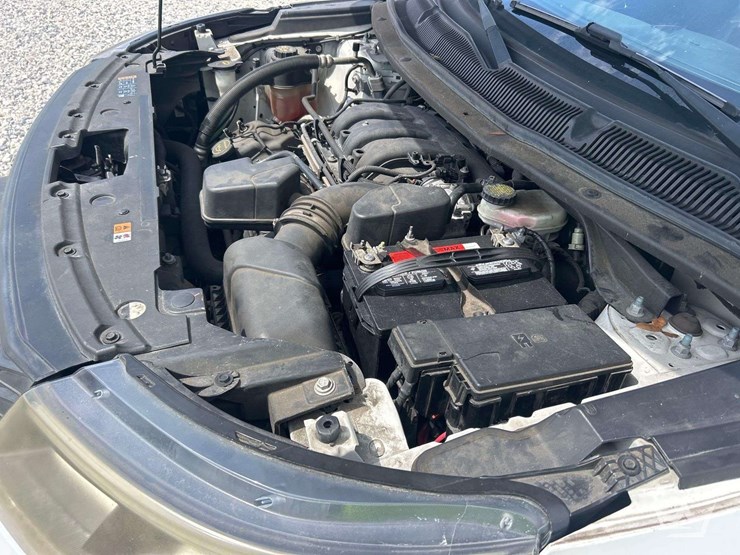 2017-ford-explorer-image-9