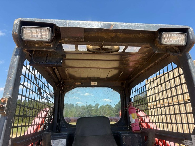 2018-kubota-svl75-image-13