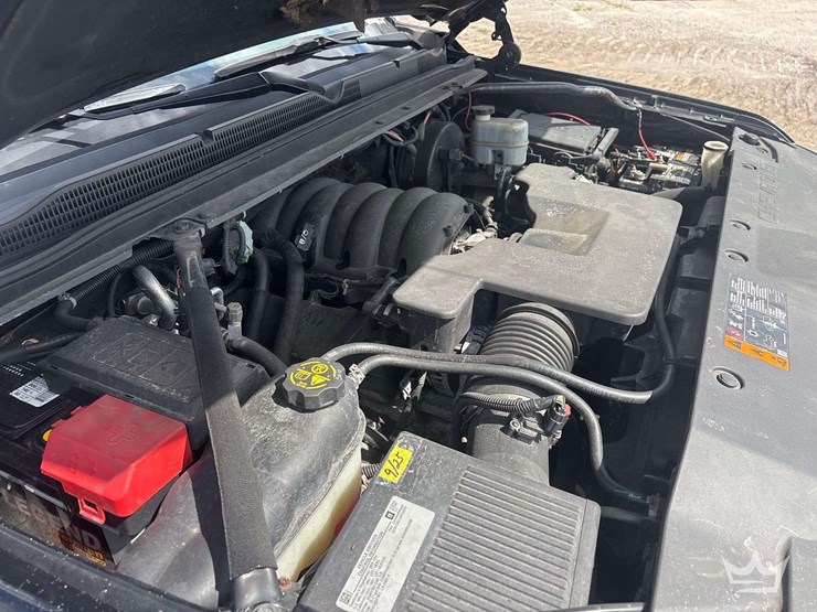 2019-chevrolet-tahoe-image-7