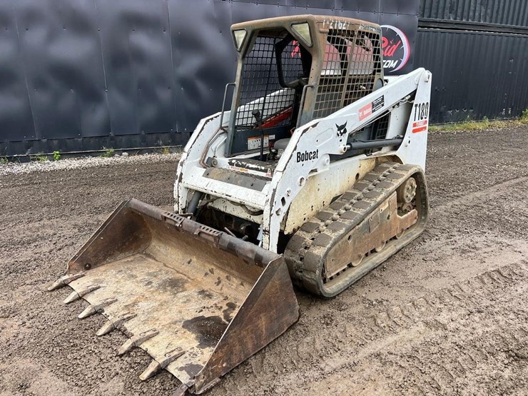2004-bobcat-t180-image-2