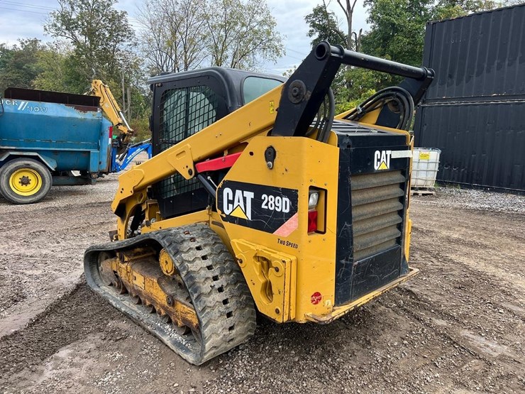 2015-caterpillar-289d-image-3