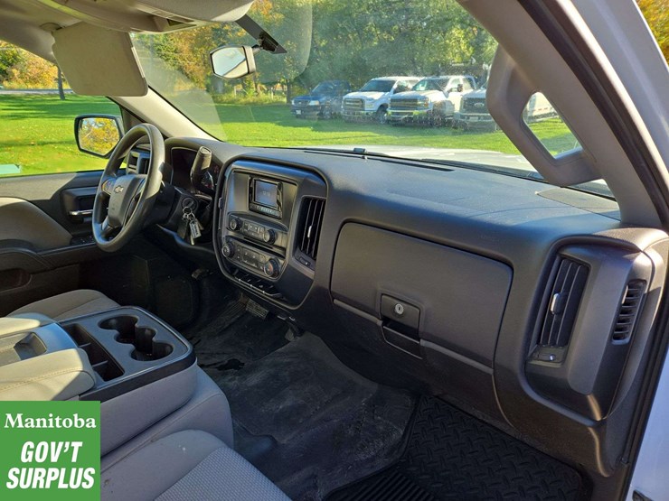 2014-chevrolet-silverado-1500-image-28