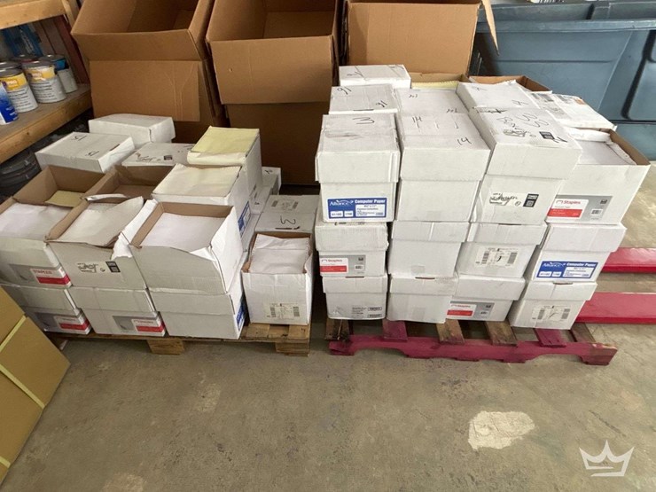 continuous-feed-computer-paper-fanfold-for-dot-matrix-printers-image-1