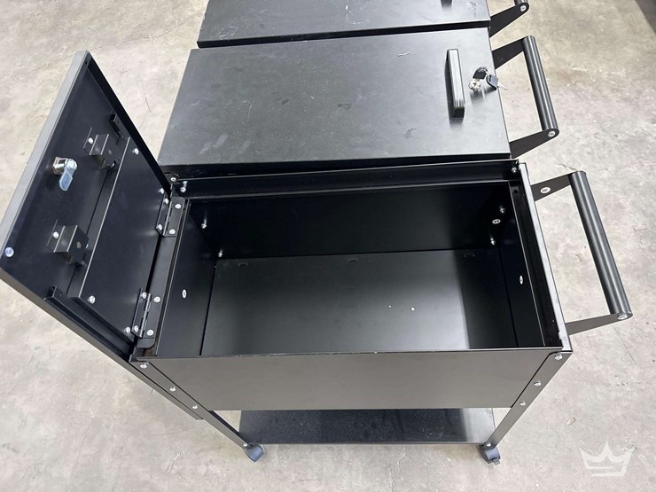 tool-carts,-and-payroll-locking-cash.-image-5