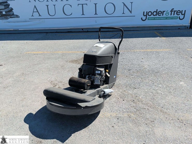 non-operable-2018-power-eclipse-440bu-floor-scrubber-image-1