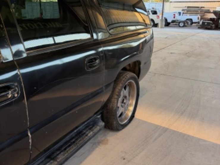 2005-gmc-yukon-xl-image-5