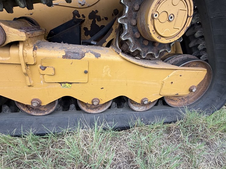 caterpillar-259d-image-25