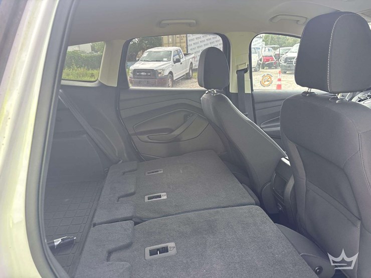 2014-ford-escape-image-23
