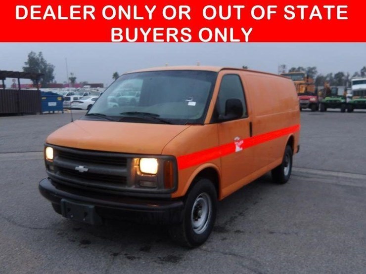 1998-chevrolet-express-3500-image-1