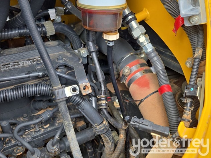 2024-komatsu-d71pxi-24-image-47