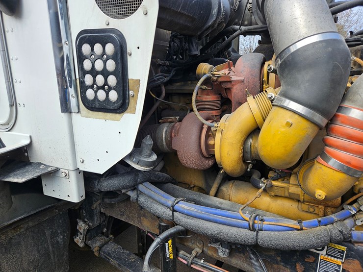 2006-kenworth-t600-image-21