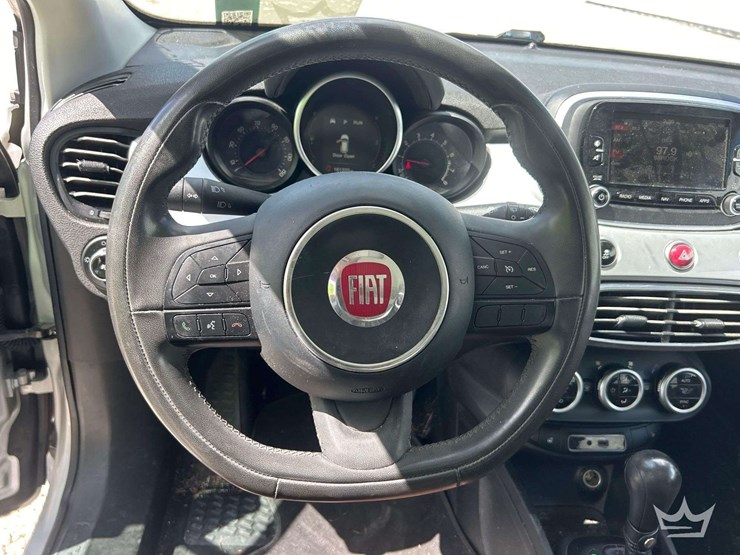 2016-fiat-500x-hatchback-image-11