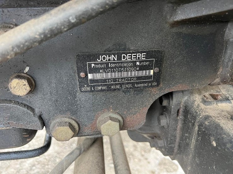 john-deere-110-image-8