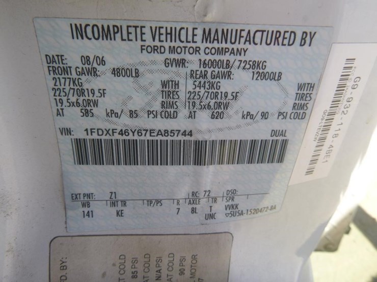 2007-ford-f450-image-24