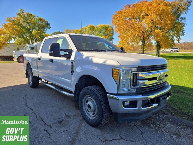 2017-ford-f250-image-2