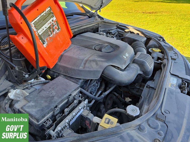 2014-jeep-grand-cherokee-image-33